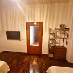 Apartment Woodland Center